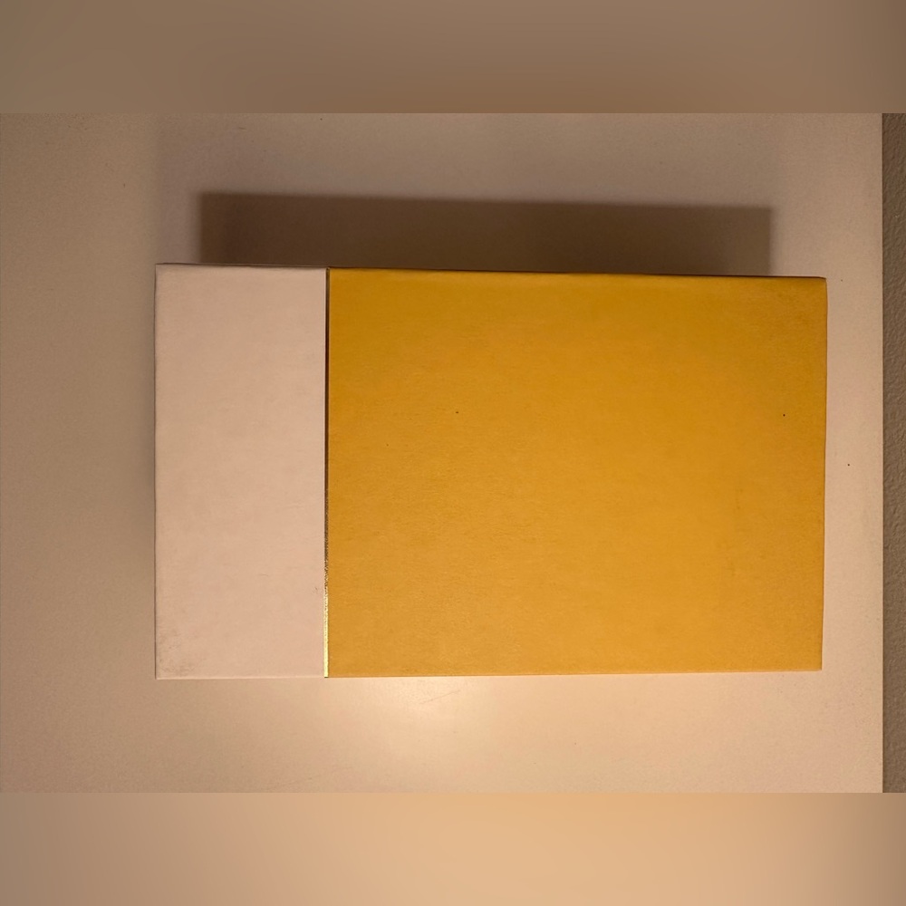🆕💛 PRADA Yellow empty box - Picture 8 of 8
